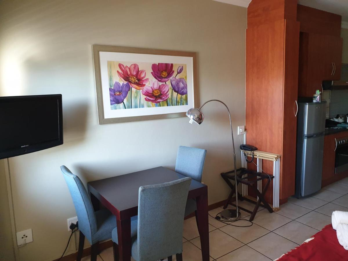 Grosvenor Apartments Pretoria Bagian luar foto