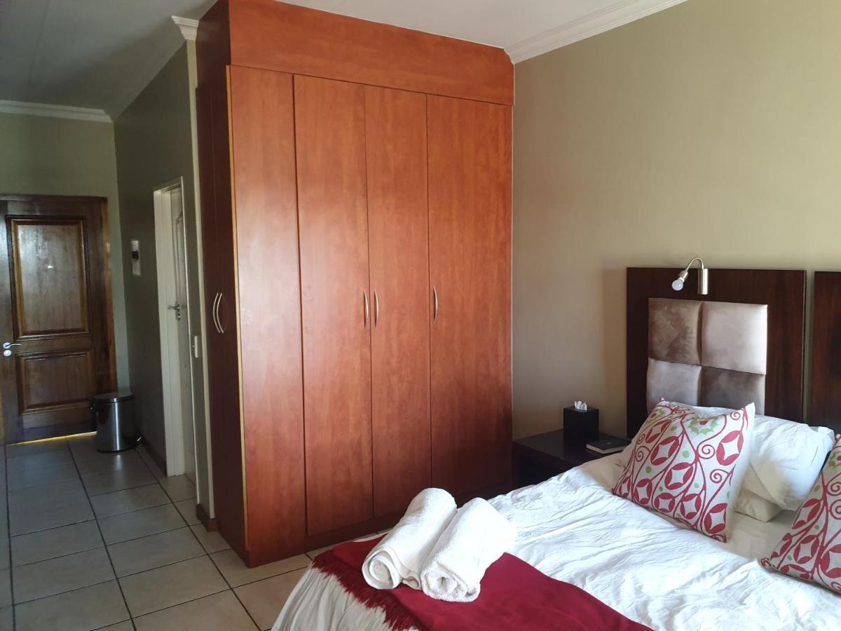 Grosvenor Apartments Pretoria Bagian luar foto