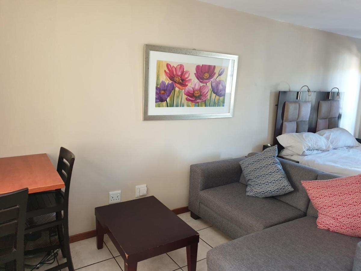 Grosvenor Apartments Pretoria Bagian luar foto